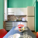 Bilocale Moderno Isola-garibaldi, 4 Posti, Wifi Veloce, Metro A 2 Minuti Apartamento Milán