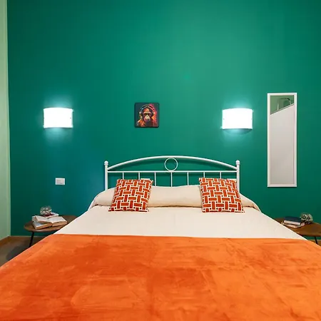 Bilocale Moderno Isola-garibaldi, 4 Posti, Wifi Veloce, Metro A 2 Minuti Appartamento *