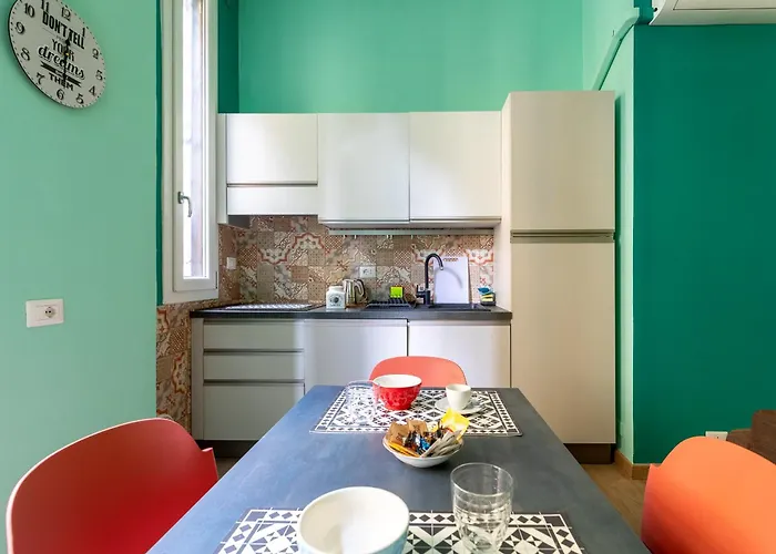 Bilocale Moderno Isola-garibaldi, 4 Posti, Wifi Veloce, Metro A 2 Minuti Appartamento Milano