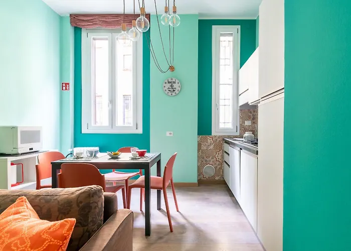 Appartamento Bilocale Moderno Isola-garibaldi, 4 Posti, Wifi Veloce, Metro A 2 Minuti *