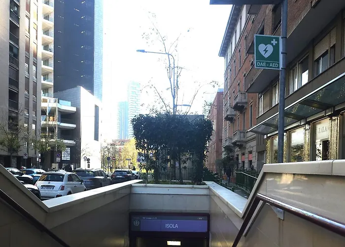 Bilocale Moderno Isola-garibaldi, 4 Posti, Wifi Veloce, Metro A 2 Minuti * Milano